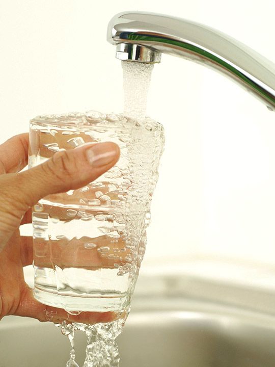 Point-of-entry home water filtration installation