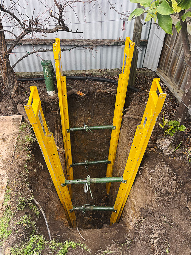 Trench support systems to prevent collapse and protect workers during deep excavations